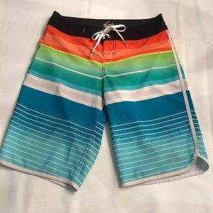 Quiksilver men’s board shorts size 29